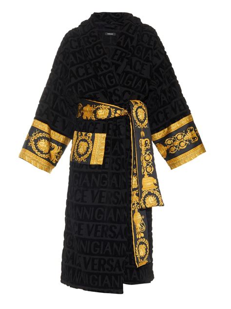 versace dressing gown fake